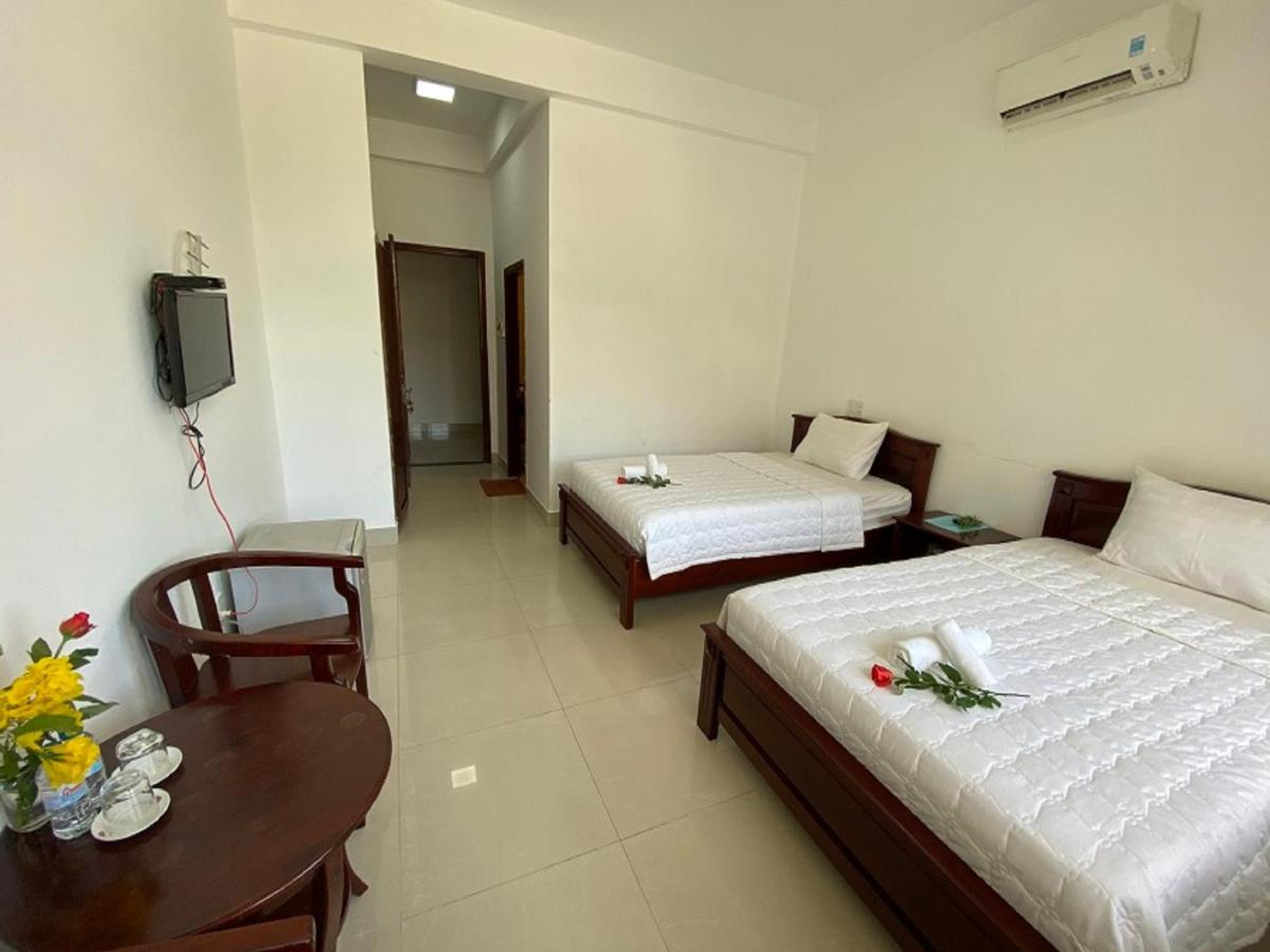 Con Dao Guesthouse Chi Khu Co Ong Exterior foto